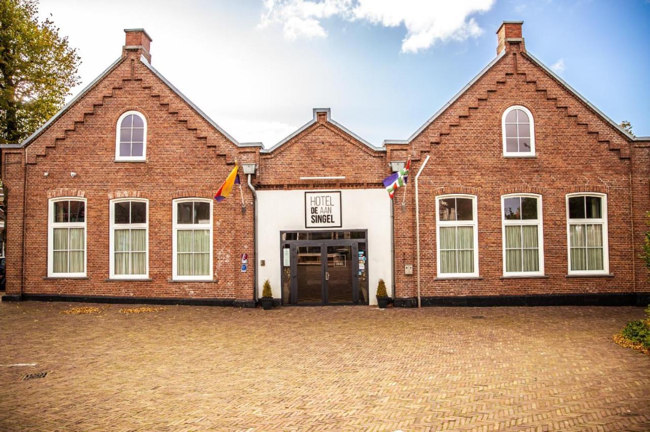 Hotel Aan De Singel Delfzijl Bagian luar foto