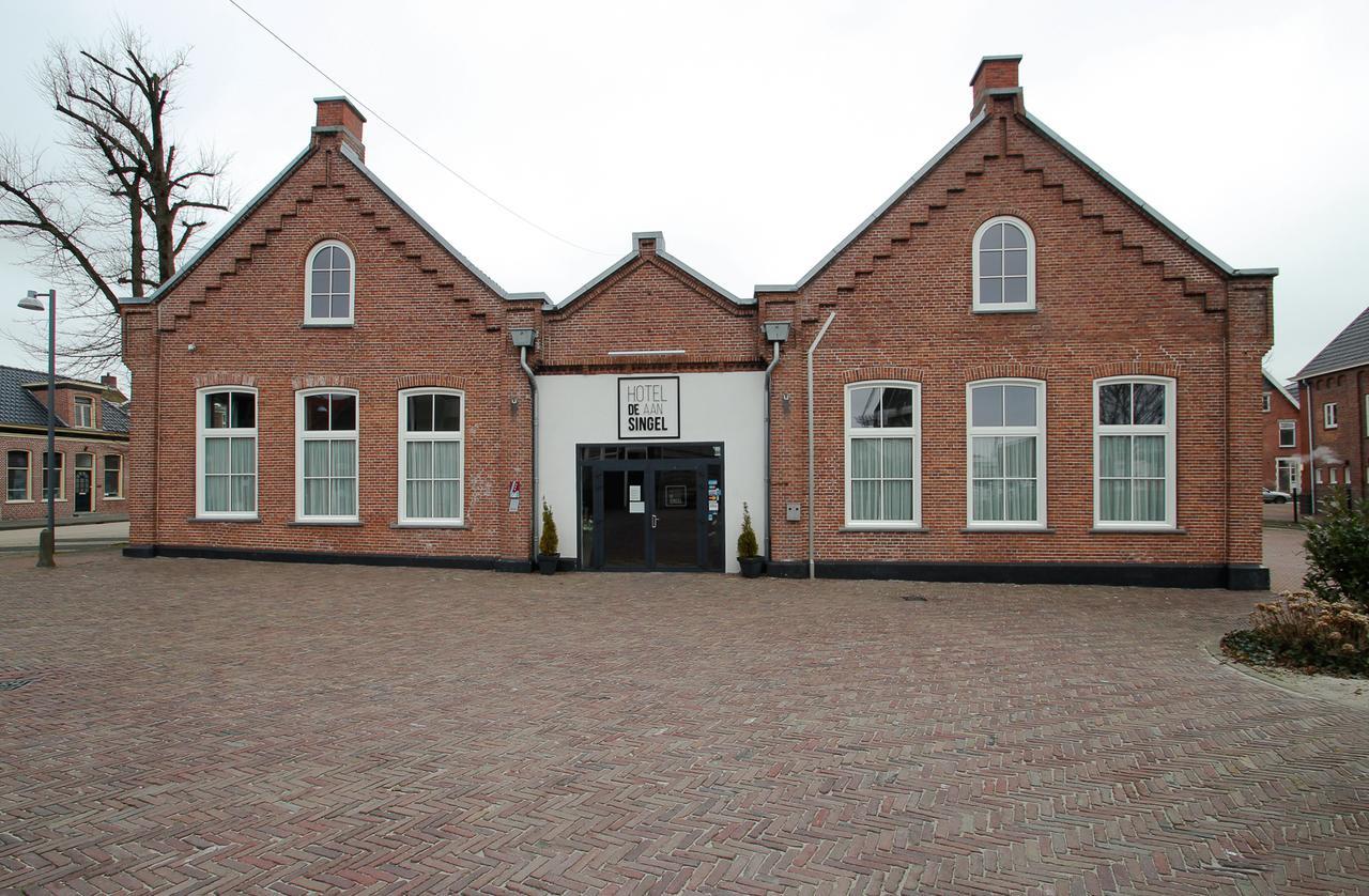 Hotel Aan De Singel Delfzijl Bagian luar foto